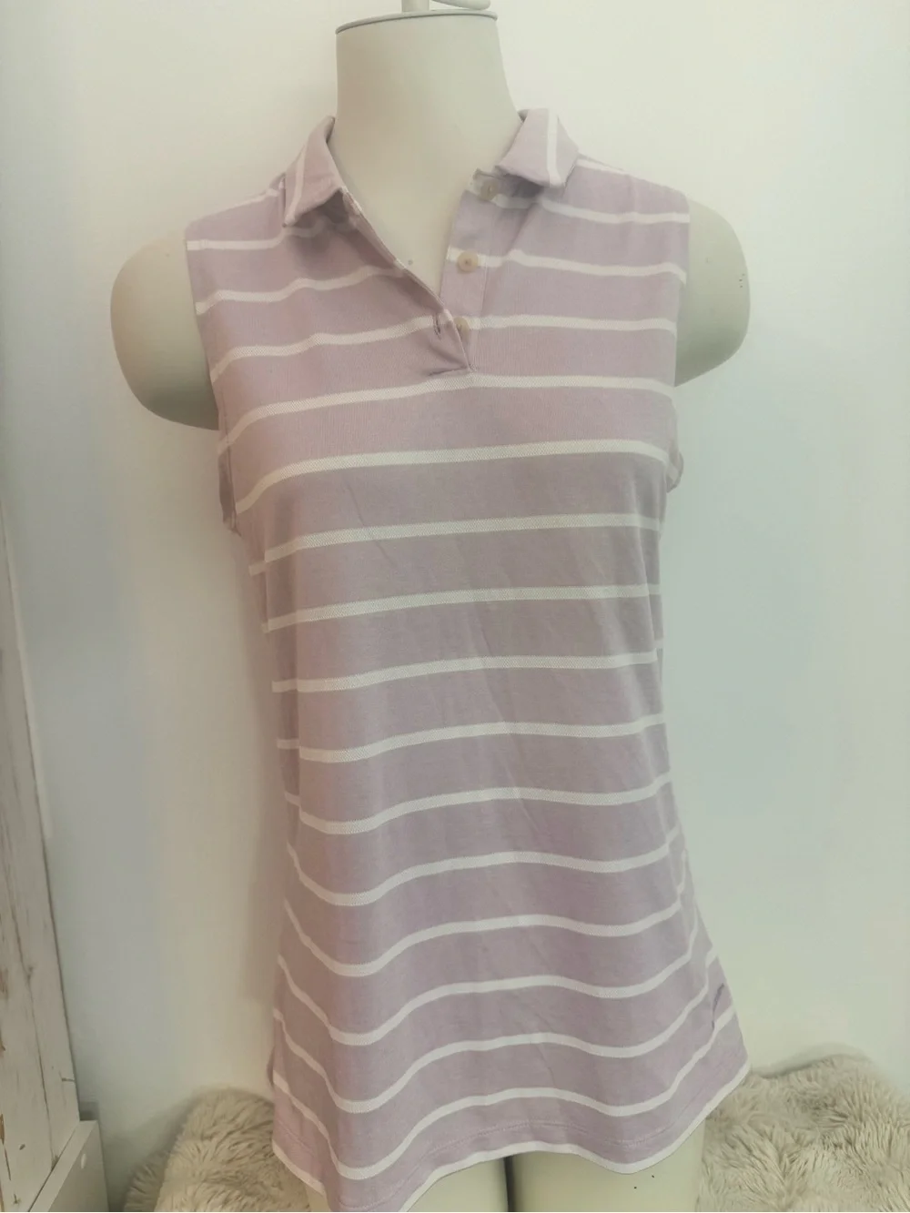 Nike Dri Fit Sleeveless Lavender Stripe Polo Tank Top golf tennis